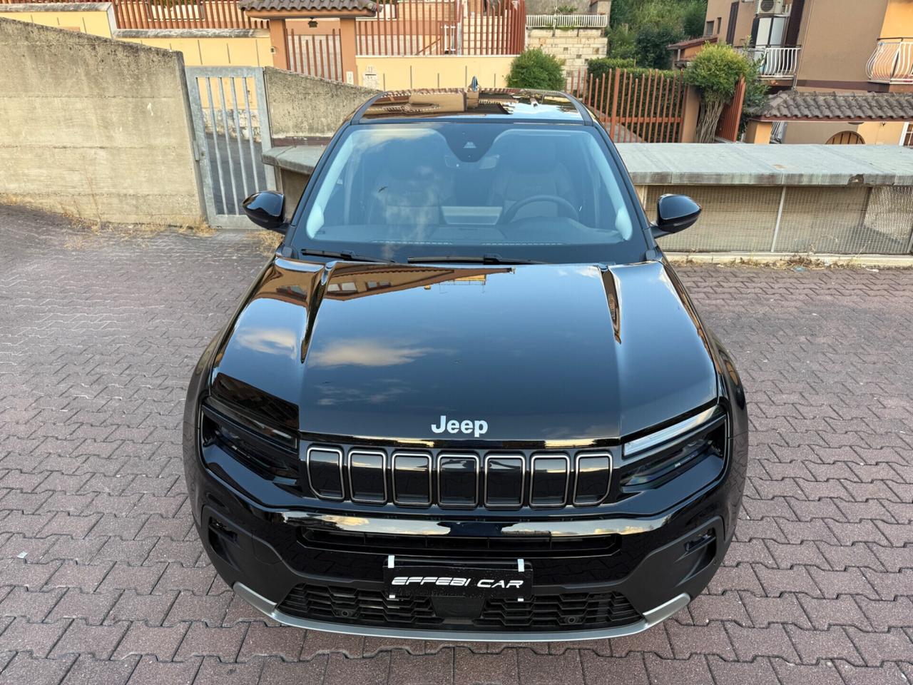 Jeep Avenger 1.2 e-Hybrid 110 cv MHEV Summit