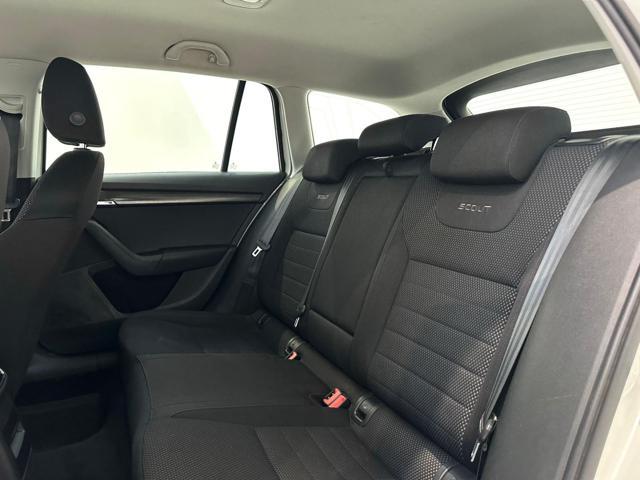 SKODA Octavia 2.0 TDI CR 180 CV 4x4 DSG