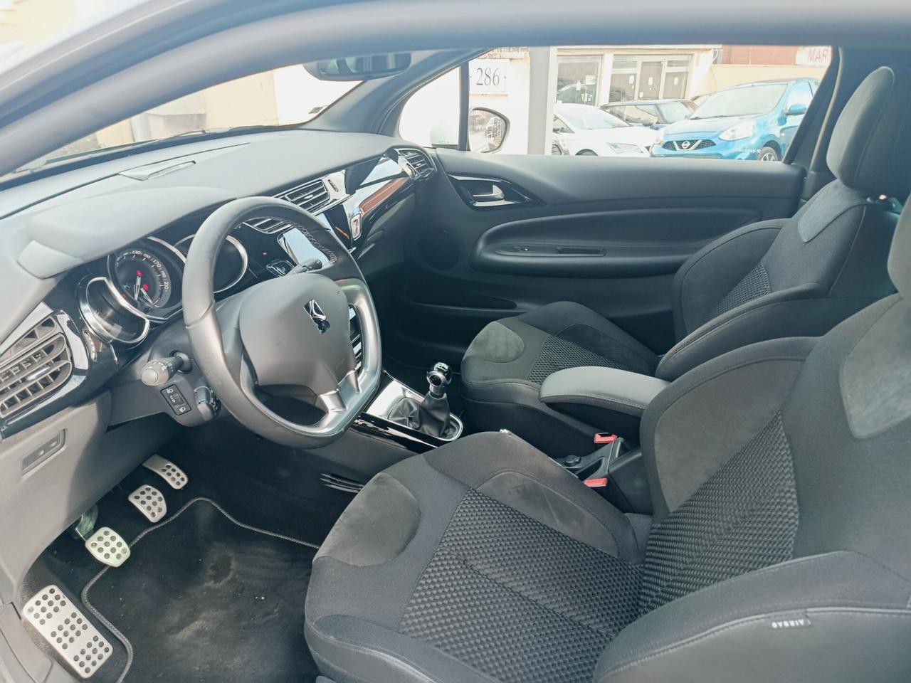 Ds DS3 3 BlueHDi 100 S&S Sport Chic