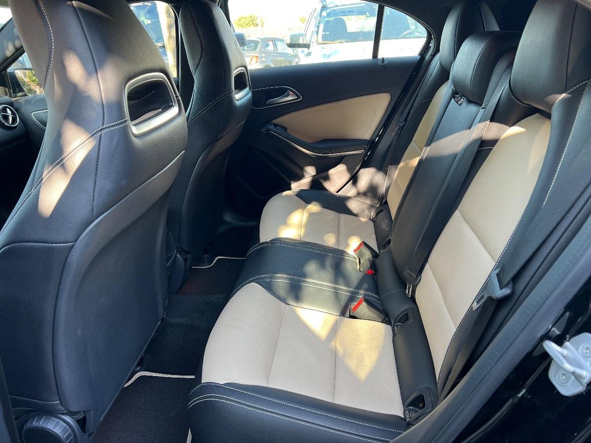 MERCEDES - Classe A - 180 CDI BlueEFFICIENCY Automatic Premium FULL