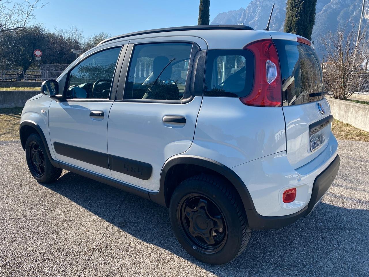 Fiat Panda Wild 4x4 85cv Turbo - Solo 20ooo Km !!!