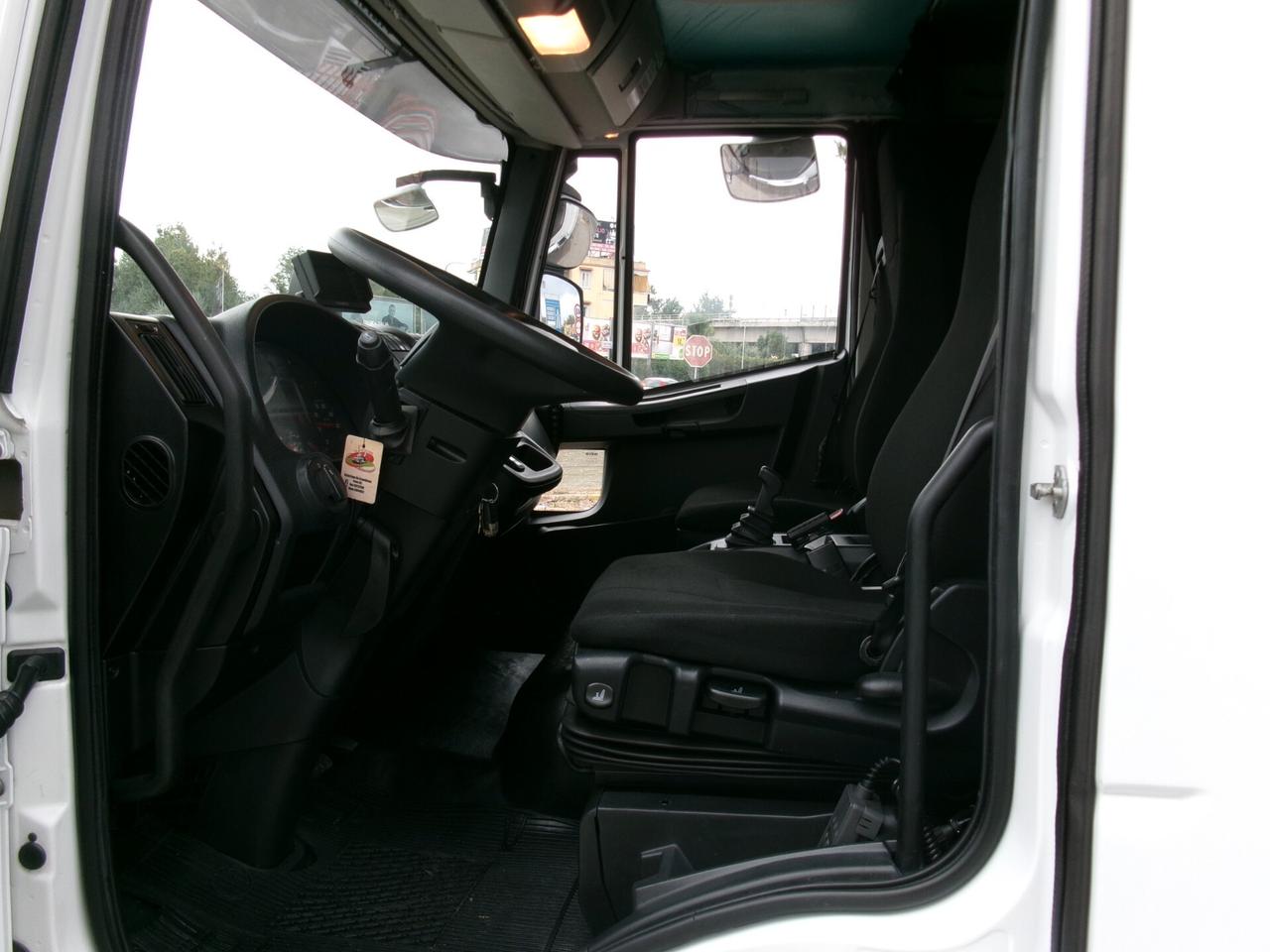 Iveco EUROCARGO 160/28 E6 FRIGO+PEDANA FRC 08/2027 16 PEDANE 280000 KM
