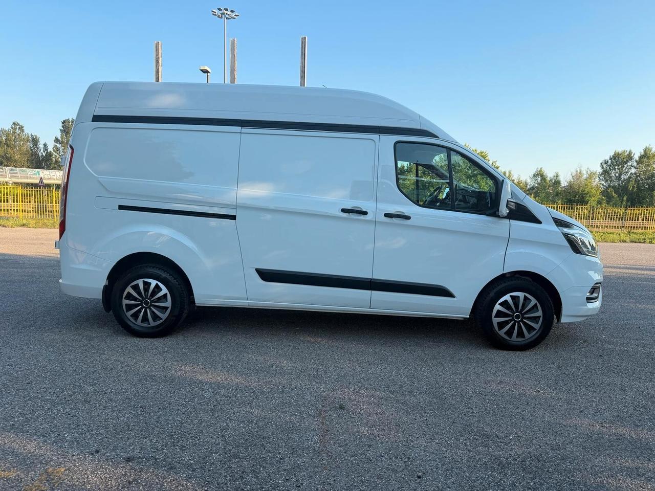 Ford Transit Custom 340 2.0 EcoBlue 170 aut. PL Furgone Titanium