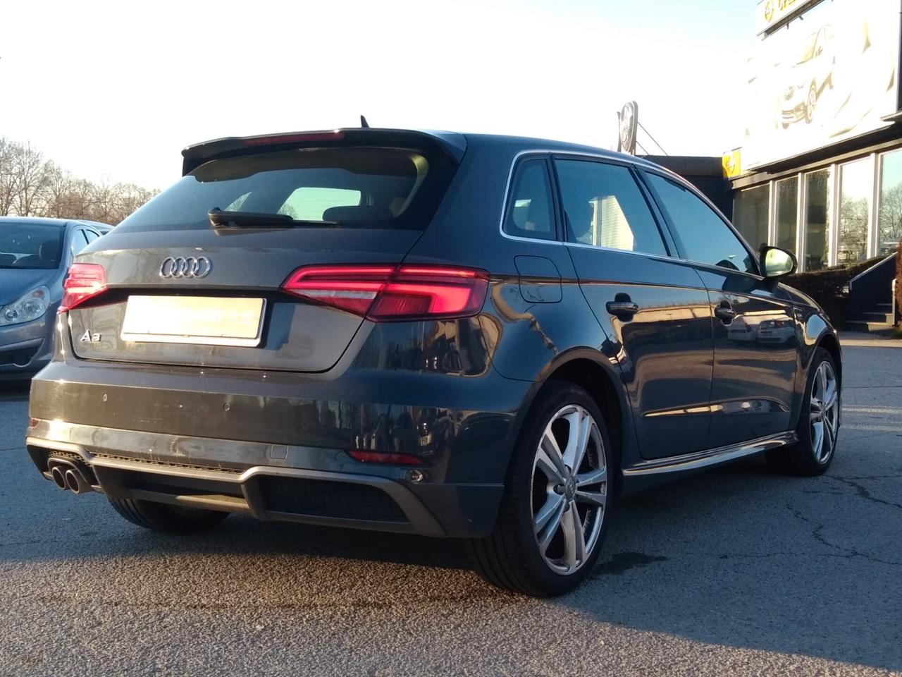 Audi A3 SPB 35 TDI S tronic Business