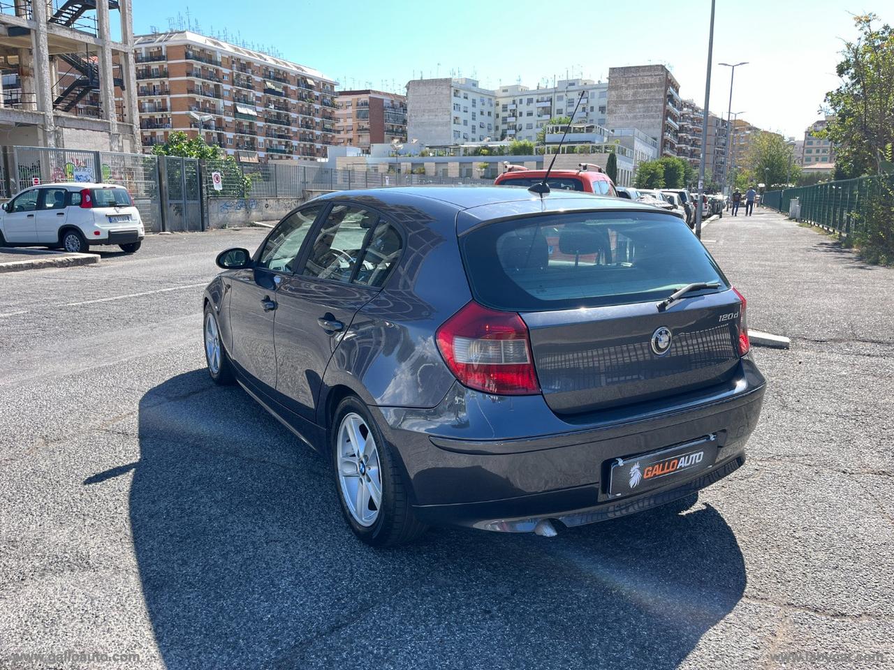 BMW 120d 5p. Futura