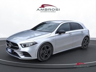 MERCEDES-BENZ A 180 180 d Automatic Premium Night Edition