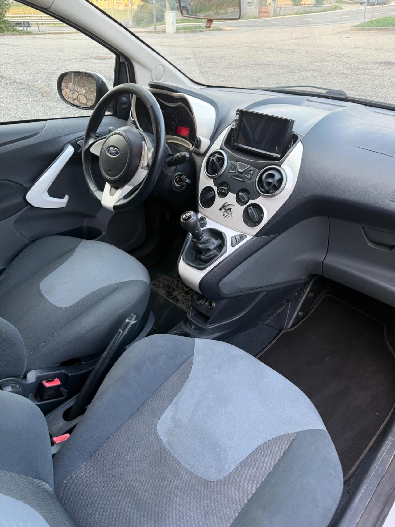 Ford Ka 1.3 TDCi 75CV Titanium cDPF