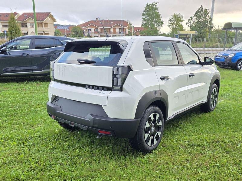 FIAT Grande Panda Hybrid Hybrid Icon con Bonus Easy Go'