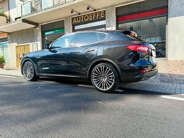 Maserati Levante 3.0 V6 Diesel250CV AWD, TAGLIANDATA