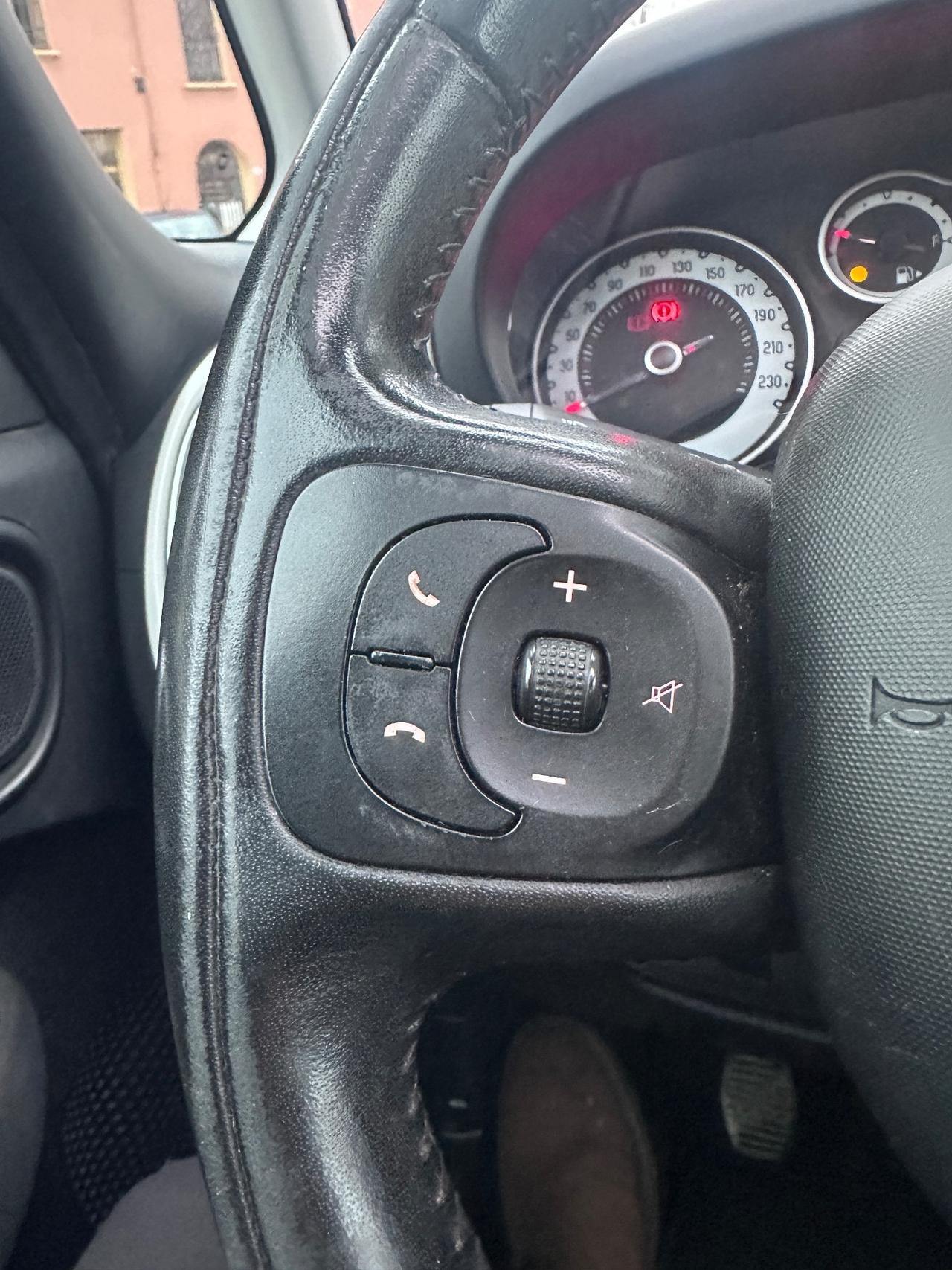 Fiat 500L 1.3 Multijet 85 CV tetto panoramico apribile