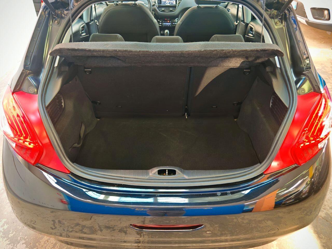 Peugeot 208 1.4 HDi 5 porte Allure