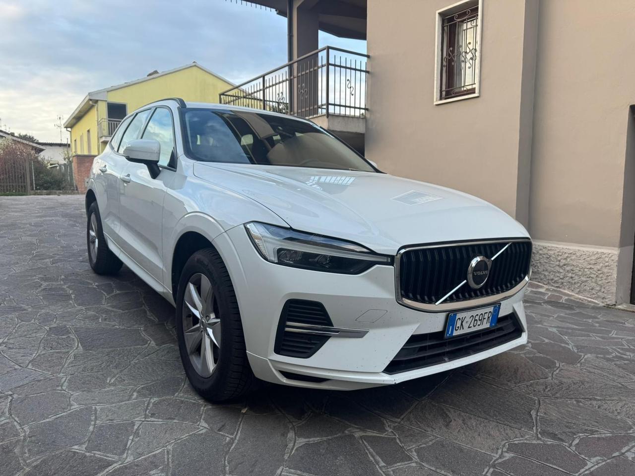 Volvo XC 60 XC60 B4 (d) AWD automatico Core N1