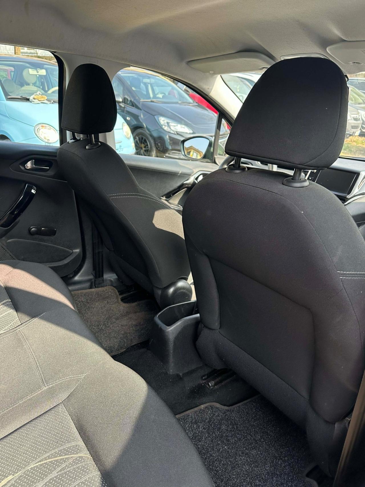 Peugeot 208 1.2 5p. ACTIVE KMCERT GARANZ