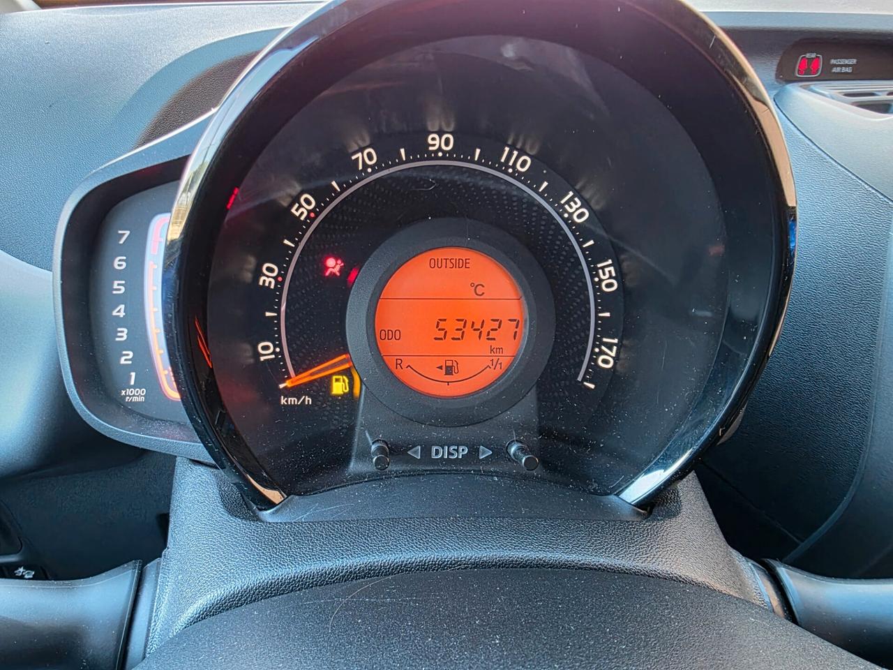 Toyota Aygo 1.0 VVT-i 72 CV 5 porte x-cite