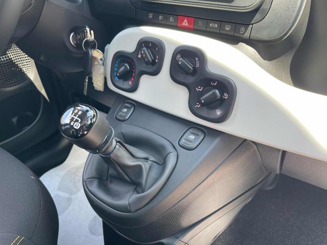 FIAT Panda 1.0 FireFly S&S Hybrid Pandina - KM0