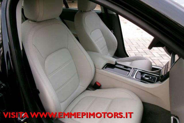 JAGUAR XE 2.0 D 180 CV aut. Prestige