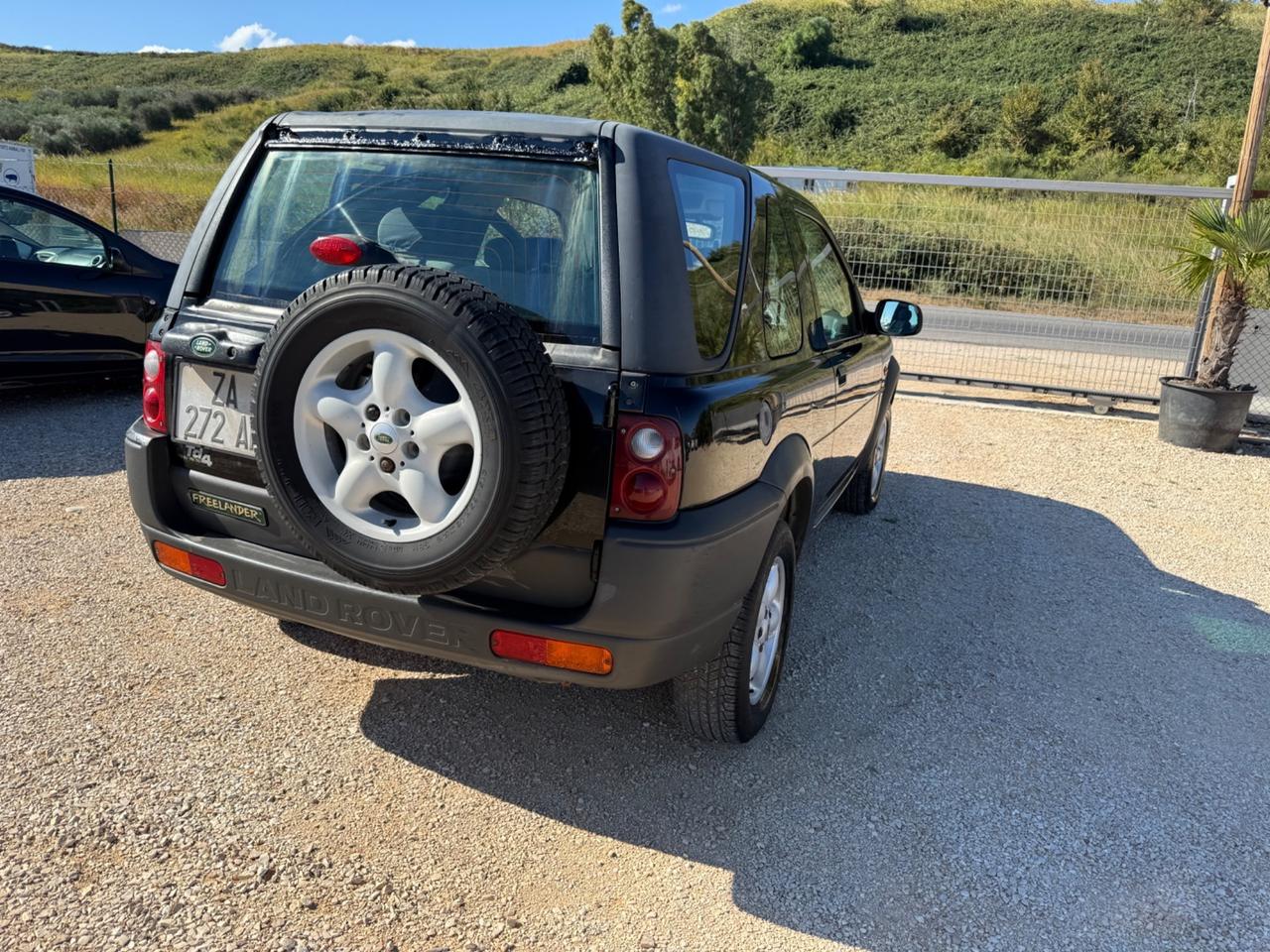 Land Rover Freelander 2.0 TD cat 3p. Hardback