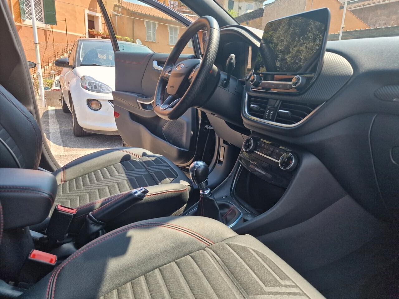 Ford Puma 1.0 EcoBoost Hybrid 125 CV S&S ST-Line