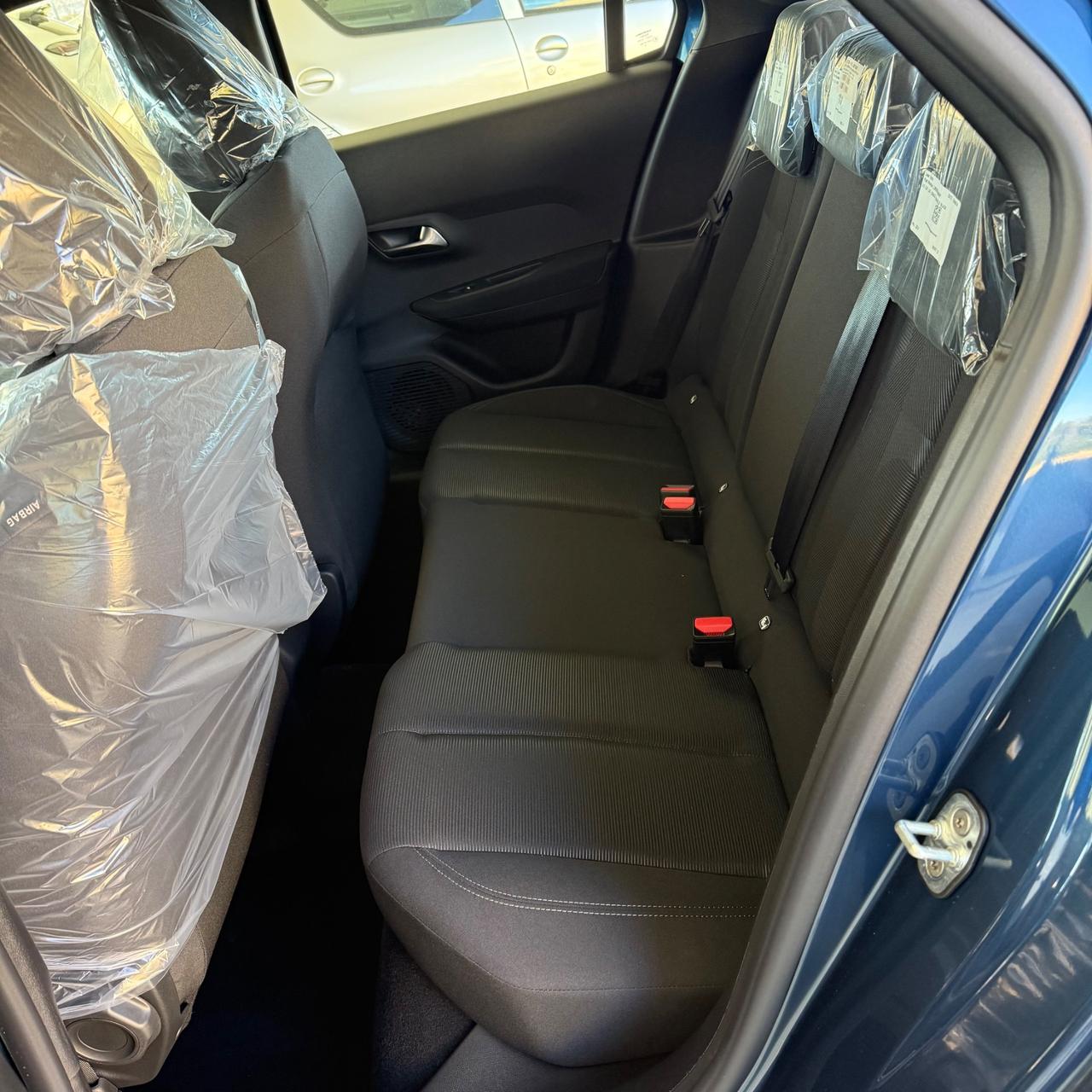 Lancia Ypsilon Hybrid e-DCT