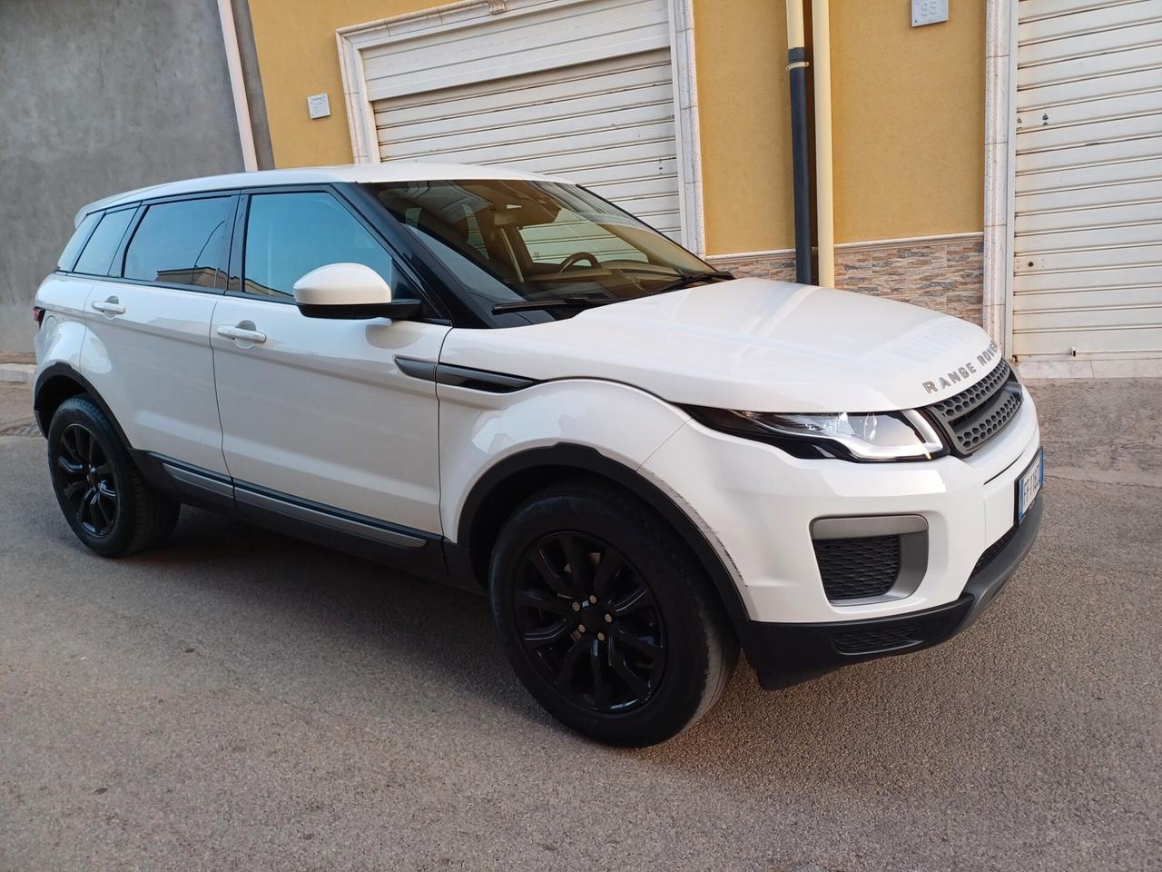 Land Rover Range Evoque 2.0 TD4 150 CV 5p. SE Dynamic