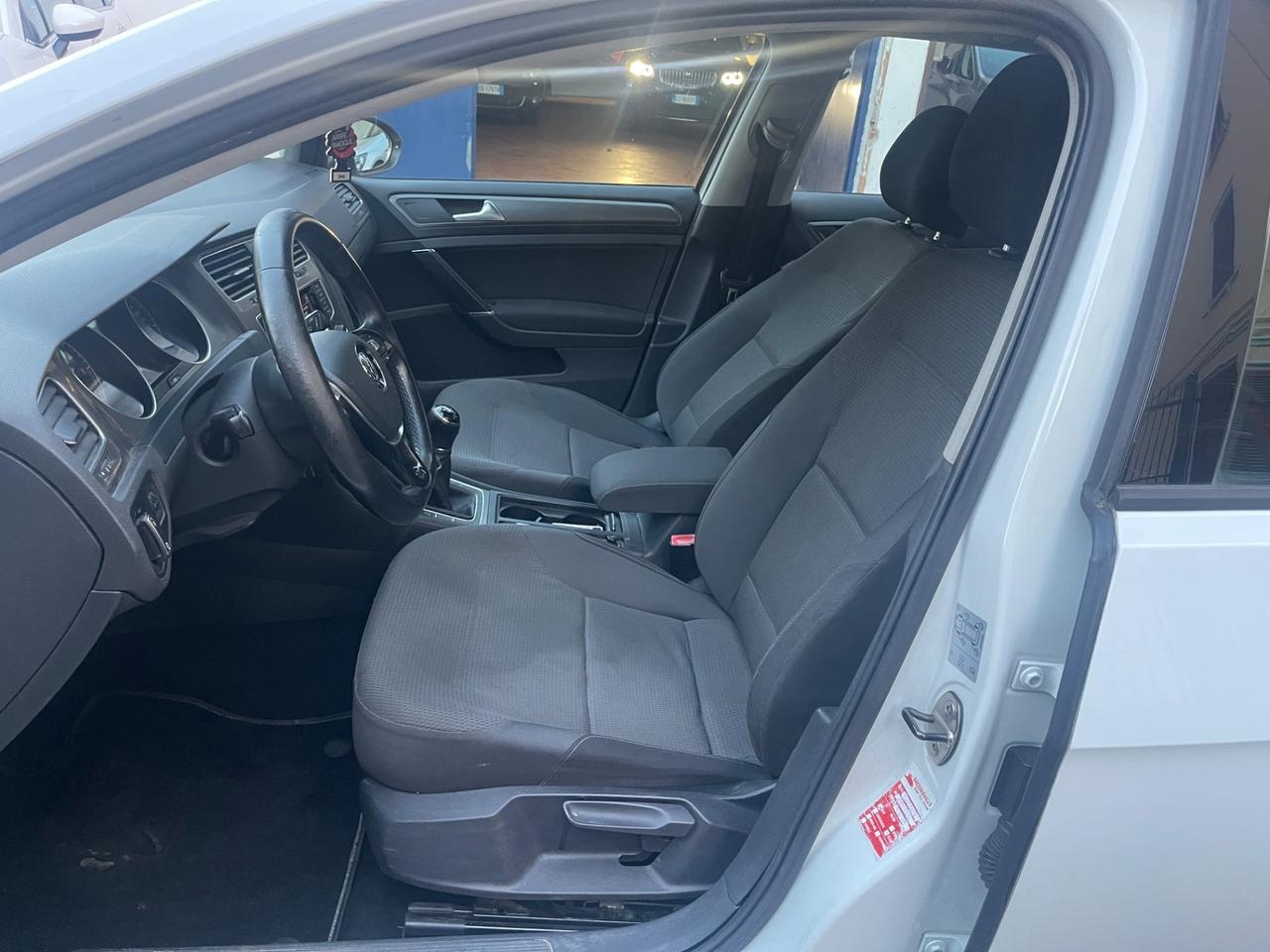 Volkswagen Golf 1.6 TDI 5p. Highline BlueMotion Technology