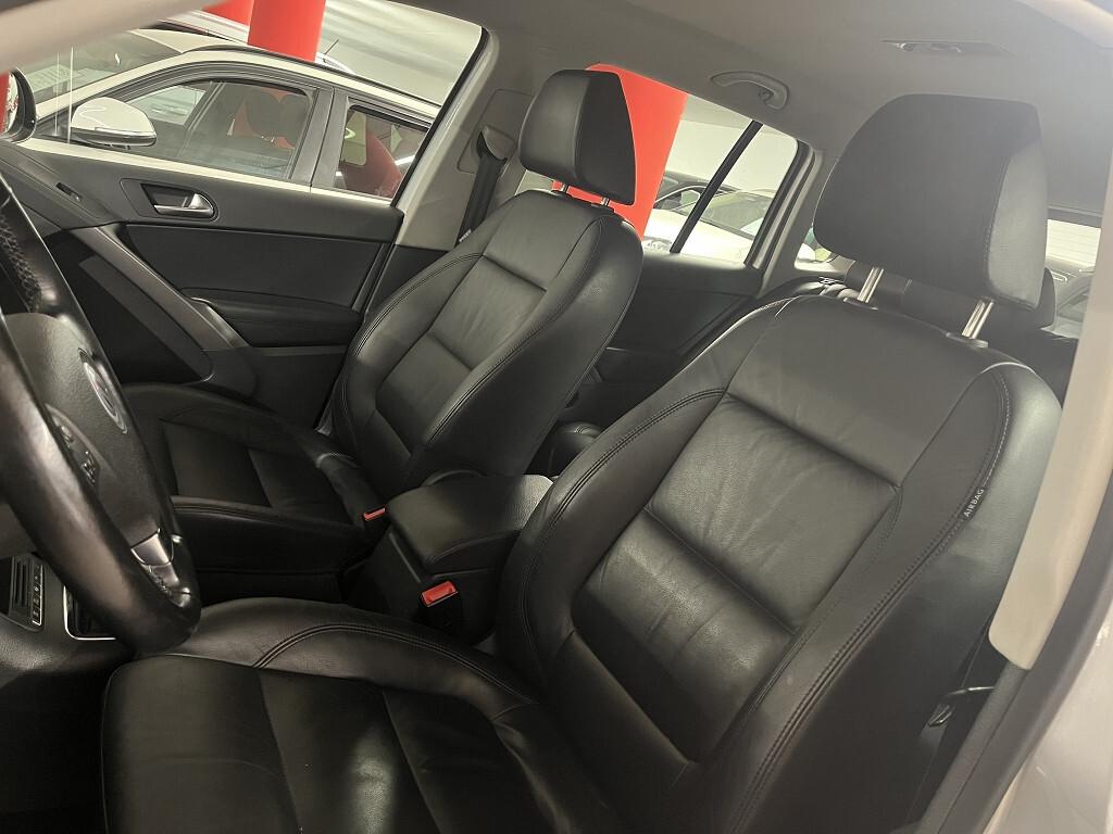Volkswagen Tiguan 2.0 TDI 170 CV DPF Sport & Style (18°)