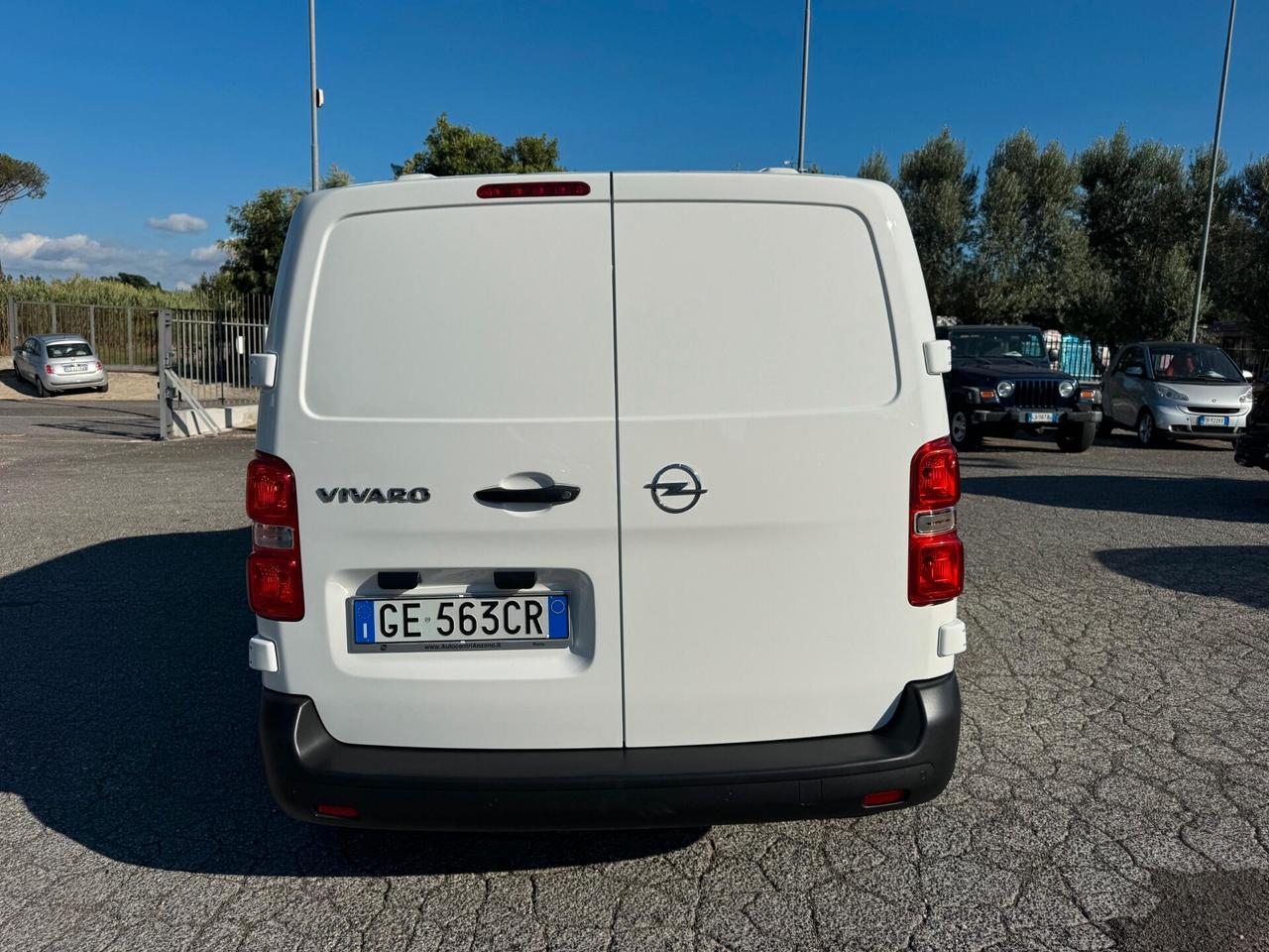 Vivaro 1.5 Diesel 120CV S&S PL-TN M Furgone Essentia