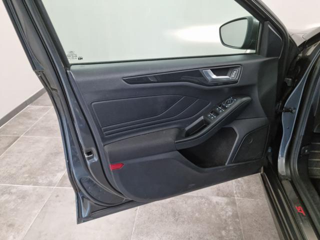 FORD Focus 1.0 EcoBoost 125 CV Start&Stop ST Line