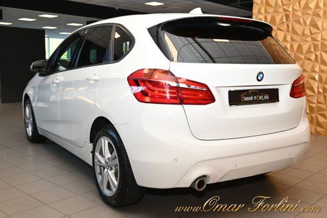 BMW 218 i ACTIVE TOURER BUSINESS AUTO NAVI TEL PDC 17"FULL