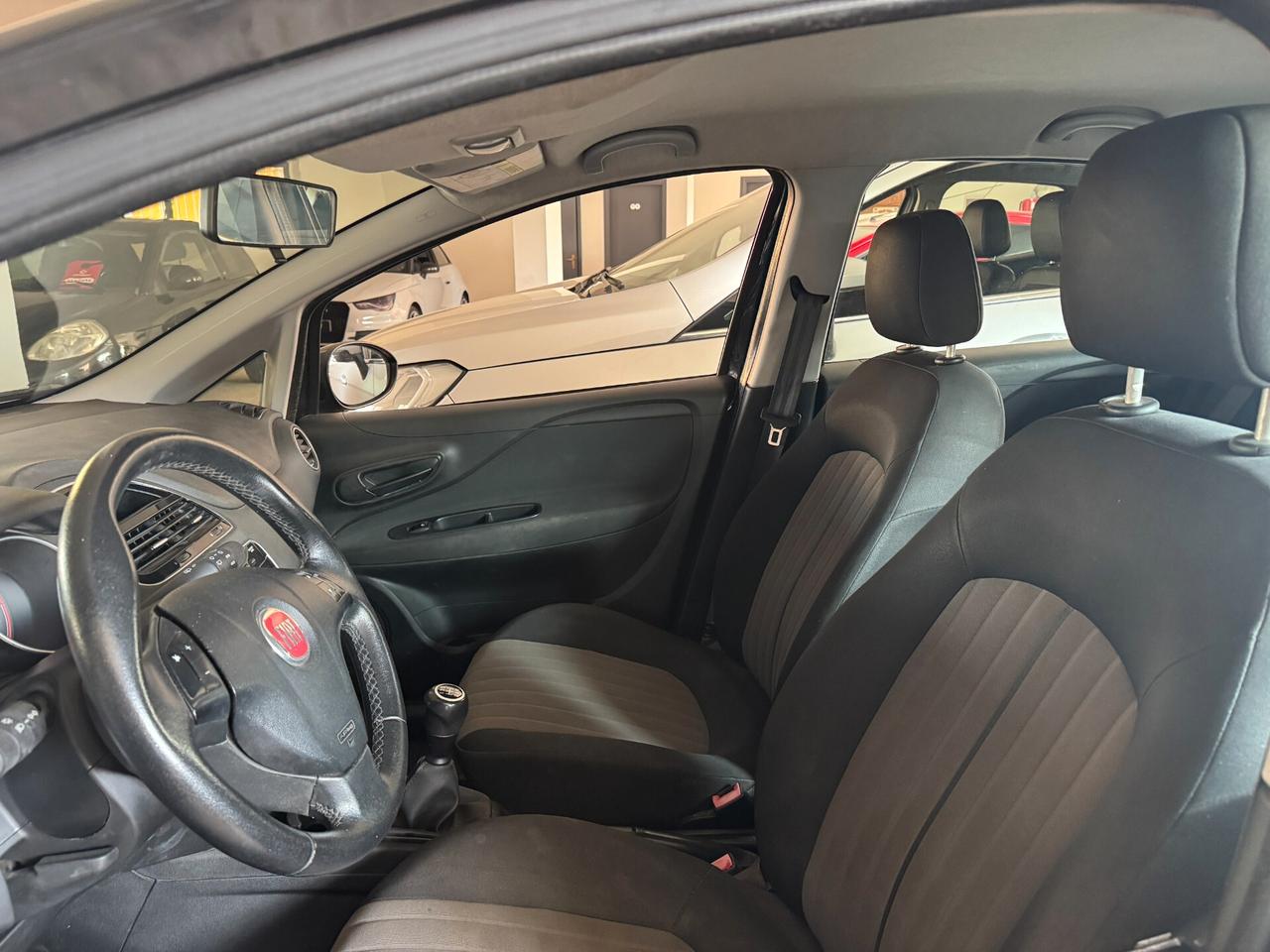Fiat Punto Grande 1.3 MJT II S&S 95 CV 5 porte Street