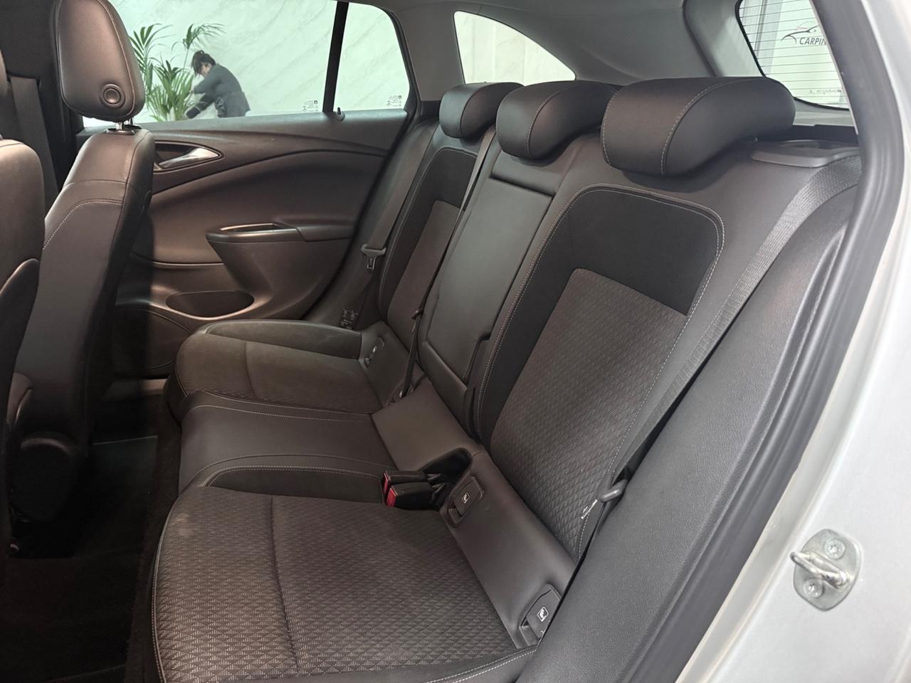 Opel Astra 1.6 CDTi 136CV aut. Sports Tourer Innovation