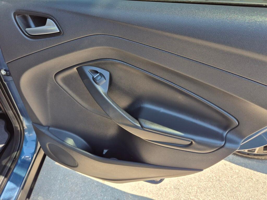 Ford Kuga 2.0 TDCI 120CV Powershift Business