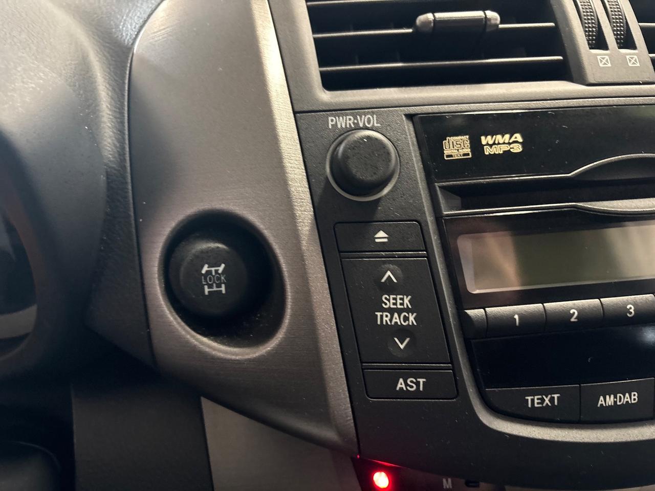 Toyota RAV 4 Crossover 2.2 D-Cat AUTOMATIC