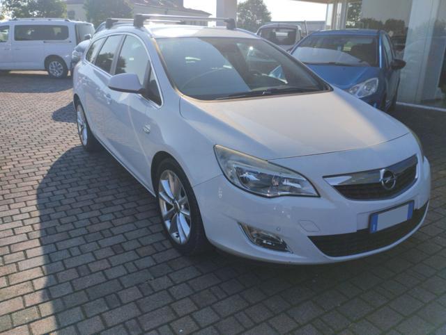 OPEL Astra 1.7 CDTI 110CV Sports Tourer Cosmo
