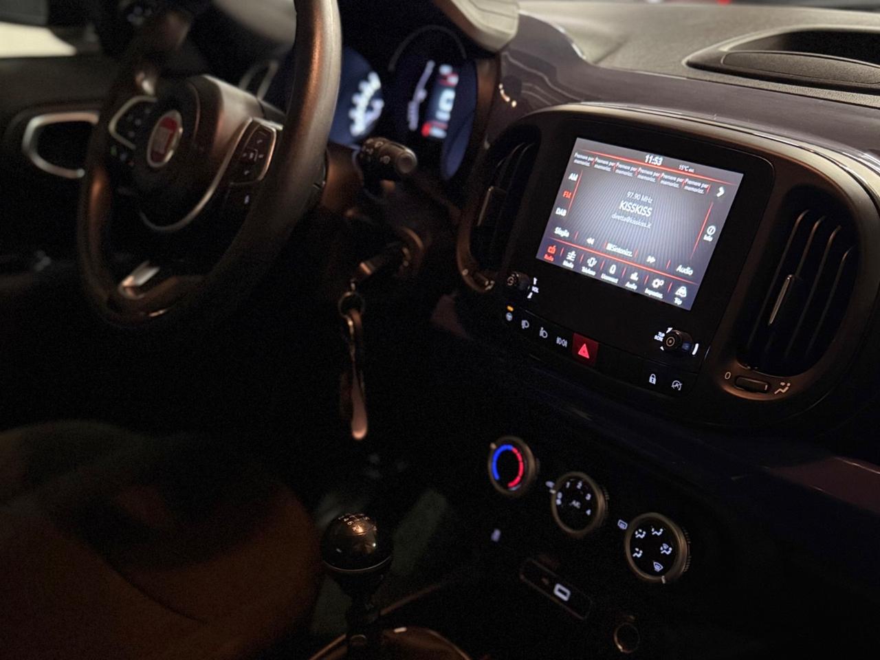 STUPENDA FIAT 500L UNICO PROPRIETARIO CON SOLI 67.446 KM