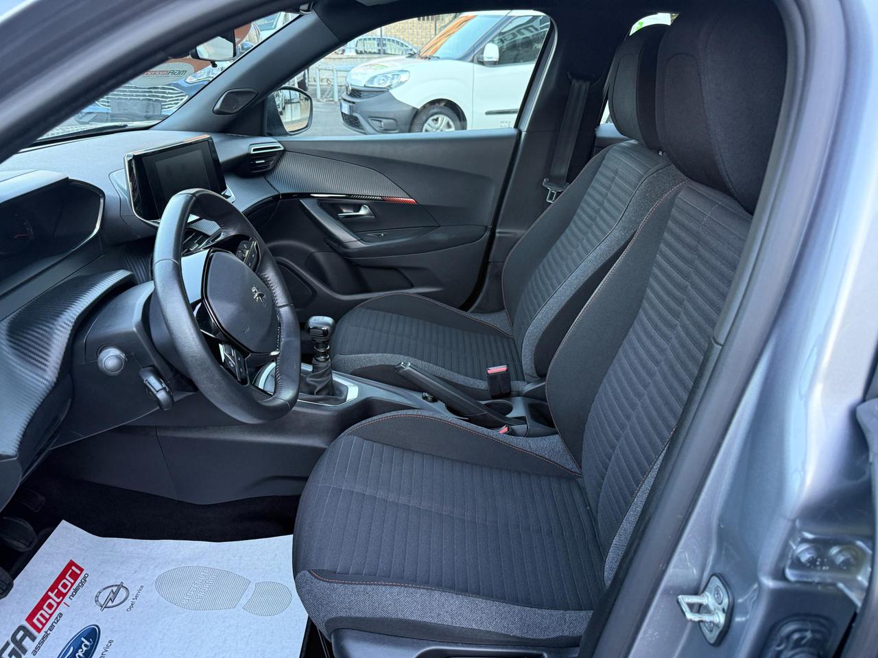 Peugeot 2008 1.2 puretech Active Pack s&s 100cv