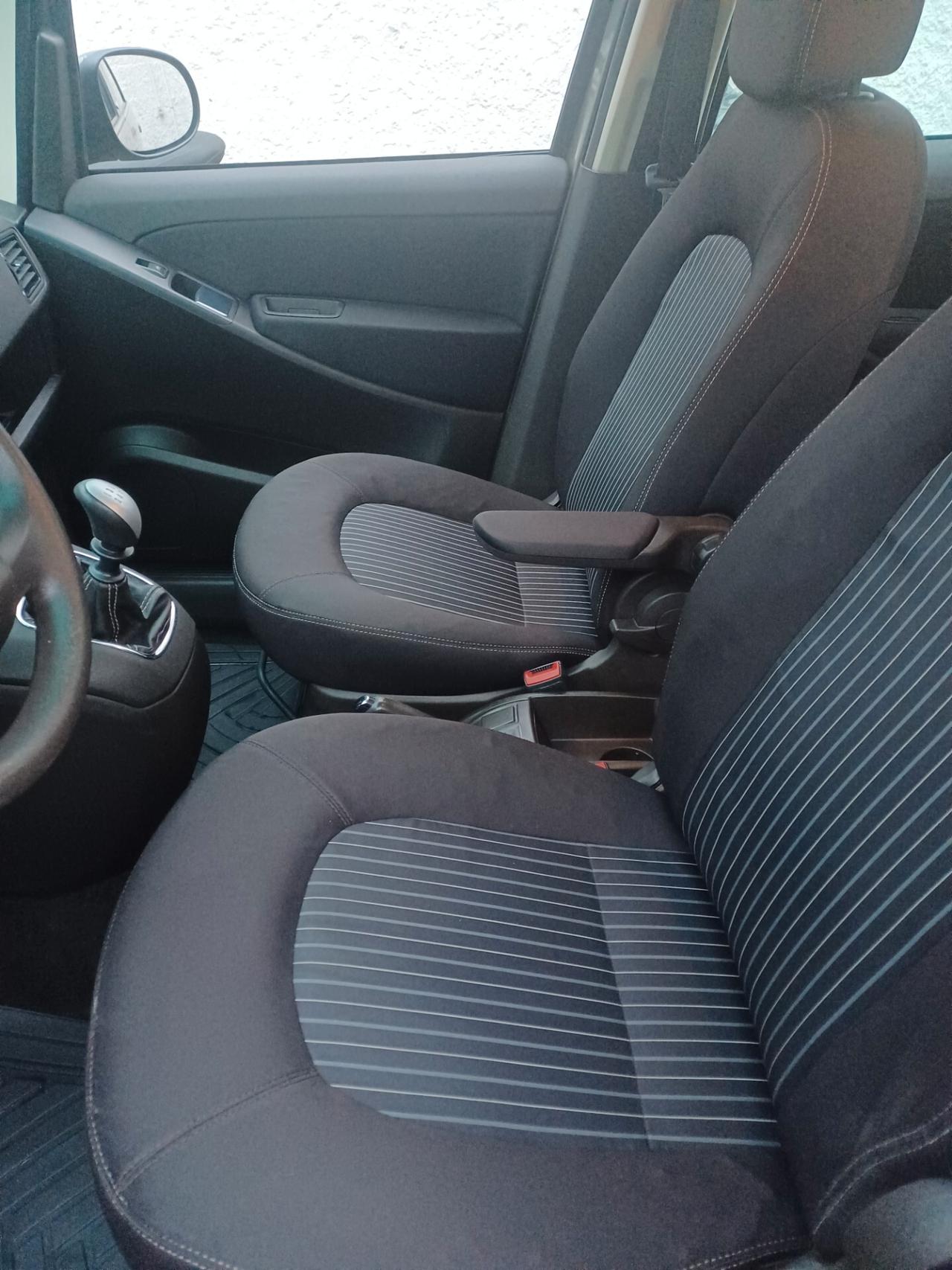 Lancia MUSA 1.4 BENZINA UNICO PROPRIETARIO 2010