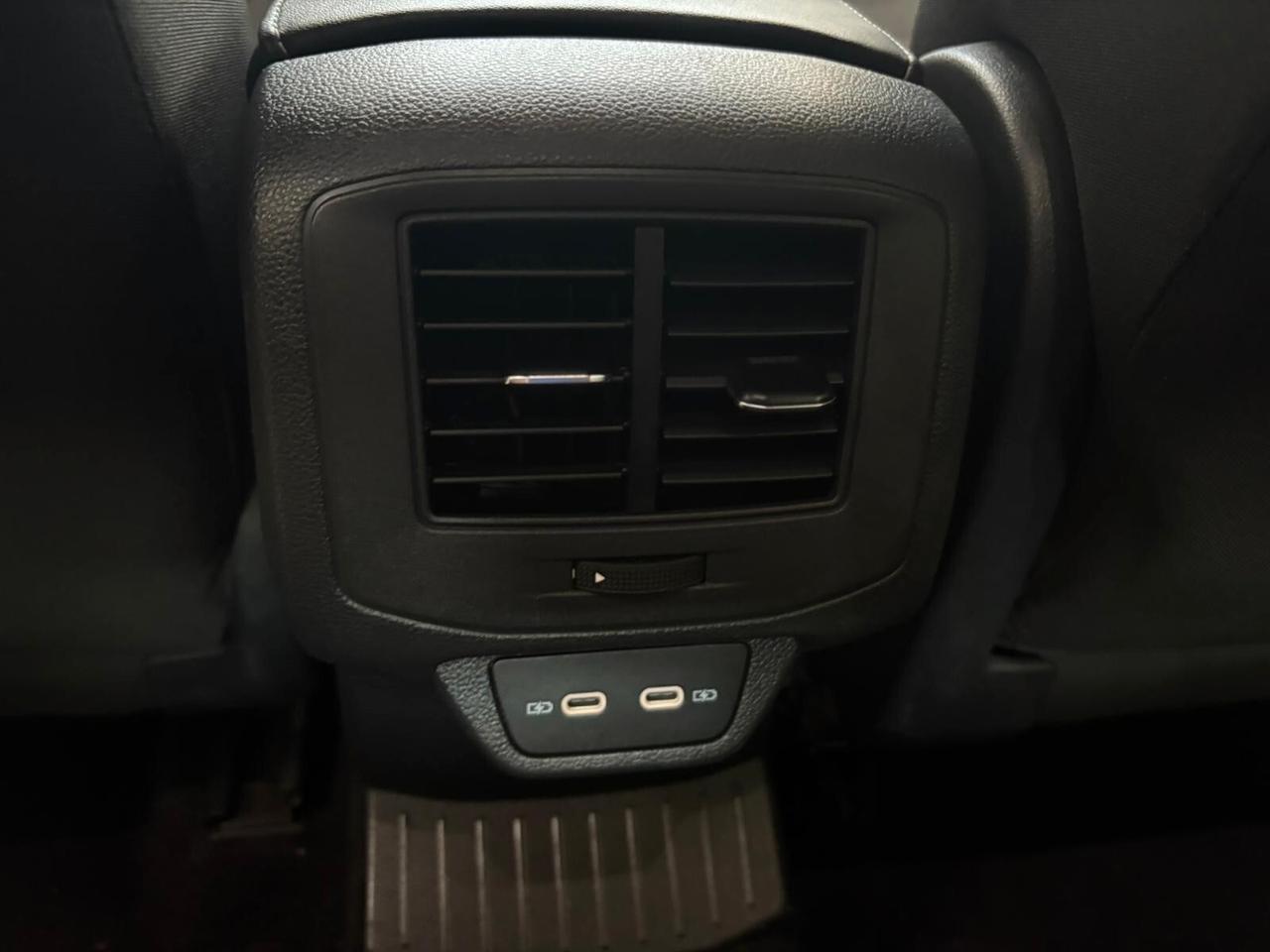 Volkswagen T-Roc 1.0 TSI Style BlueMotion Technology