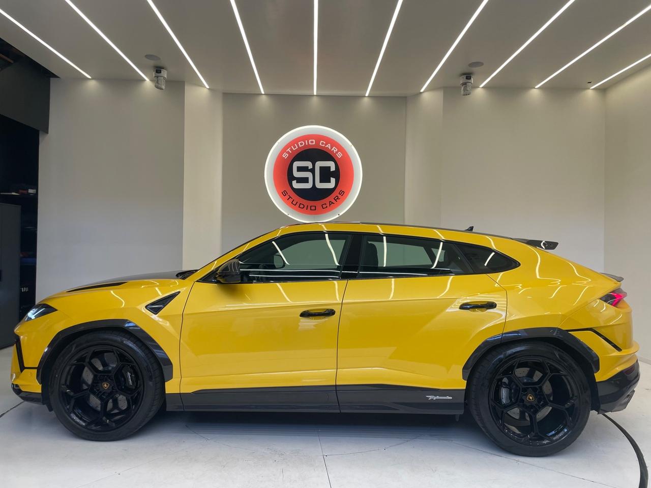 Lamborghini Urus 4.0 Performante