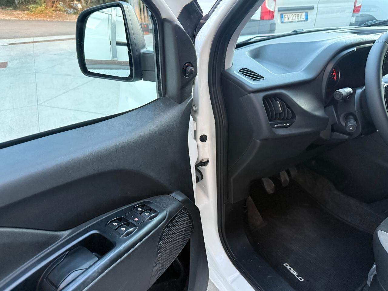 Fiat Doblo Maxi 1.6 mjt 120cv Lounge