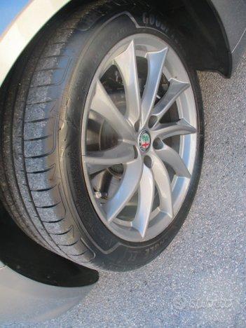 Alfa Romeo Giulia 2.2 T 210CV E6 Q4 VELOCE NAVI/PE