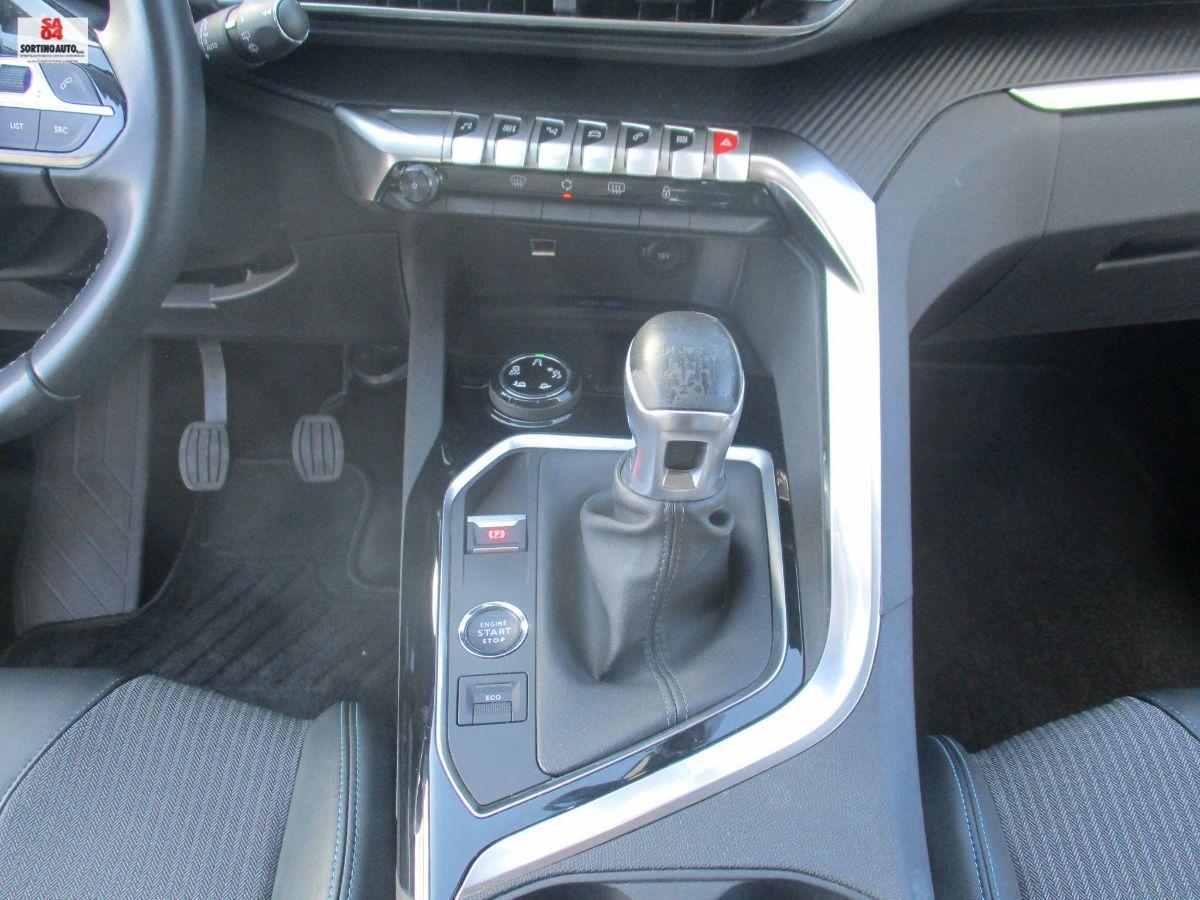 PEUGEOT 3008 BlueHDi 130 Allure-2020 KM70000