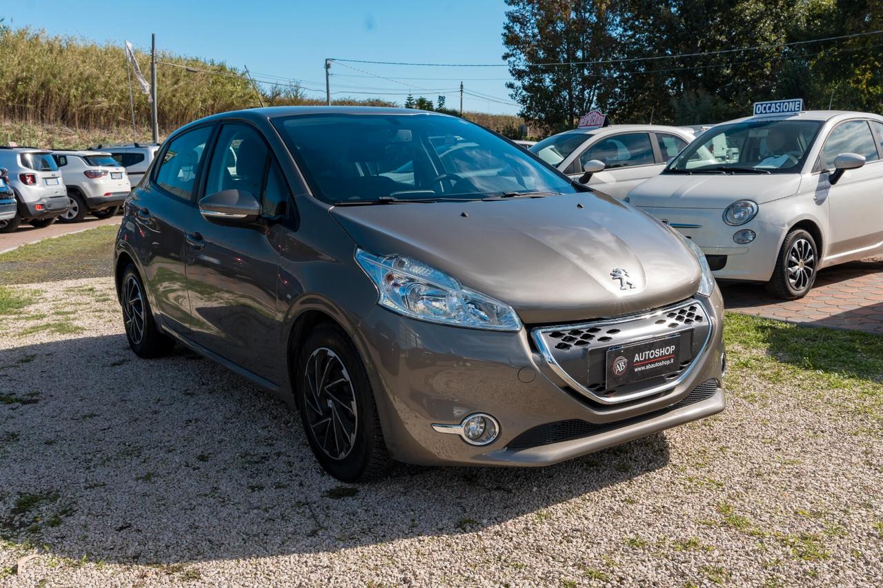PEUGEOT - 208 - 1.4 HDi 68 CV 5p. Active - NEOPATENTATI - FINANZIABILE - PERMUTE