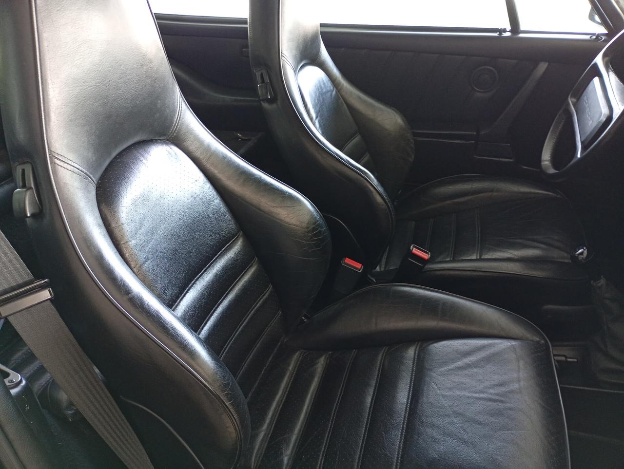 Porsche 911 930 3.3 TURBO