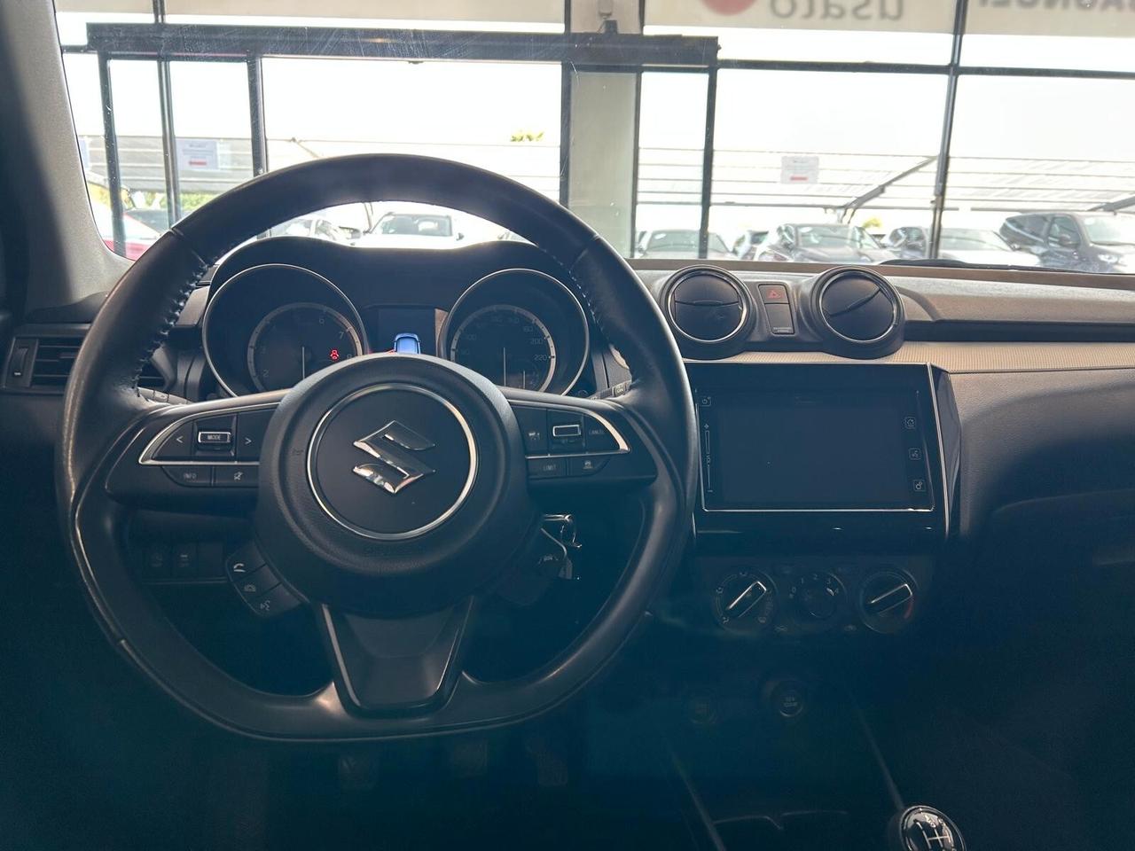 Suzuki Swift COOL 1.2 Hybrid 5p.