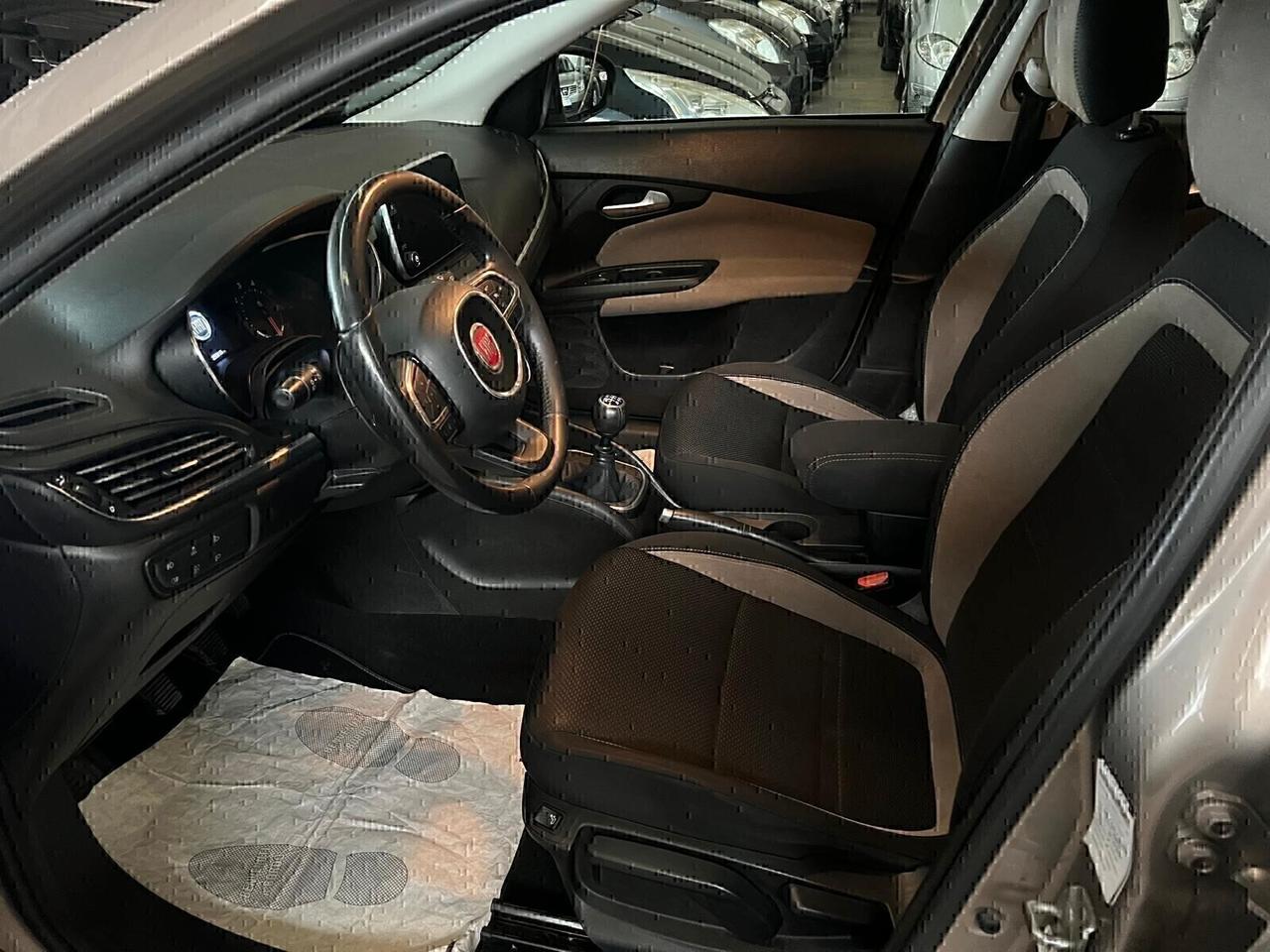 Fiat Tipo 1.6 Mjt S&S SW Lounge-2017