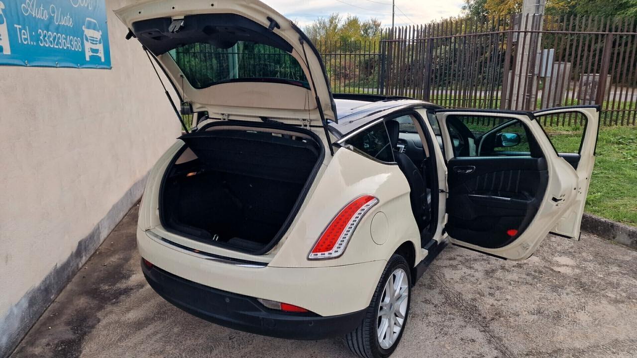 Lancia Delta 1.6 MJT Platino "TETTO APRIBILE"