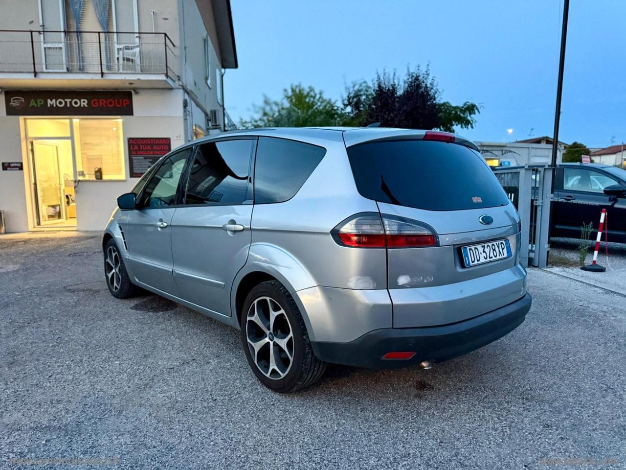 FORD S-Max 2.0 TDCi 140 CV Titanium DPF