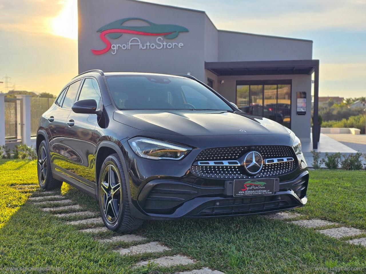MERCEDES-BENZ GLA 200 d Automatic Premium