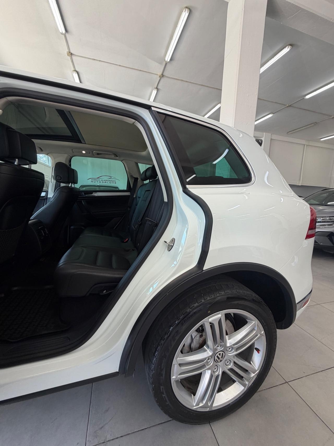 VW Touareg 3.0 TDI 262 CV Sport FINANZIABILE